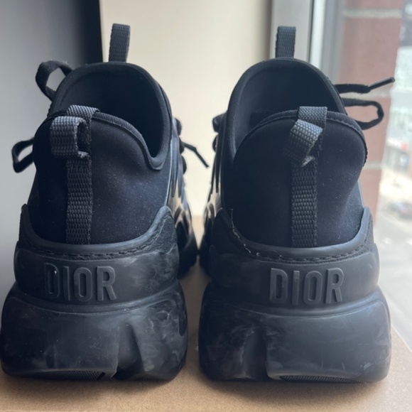 DIOR - D-Connect Sneaker - Picture 6 of 8